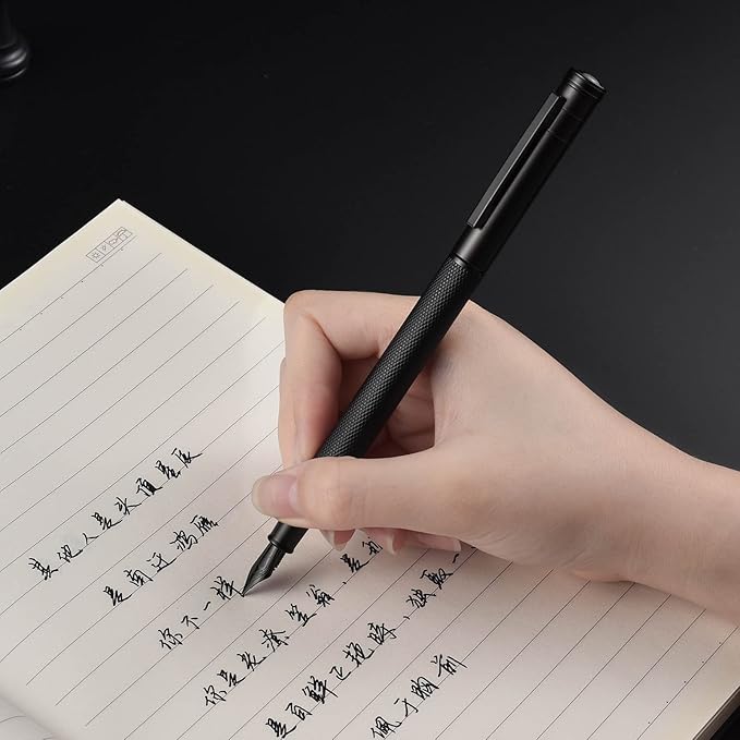 Hongdian Black Forest Fountain Pen Blade Nib Classic Design Calligraphy Pen with Converter and Metal Pen Case Set