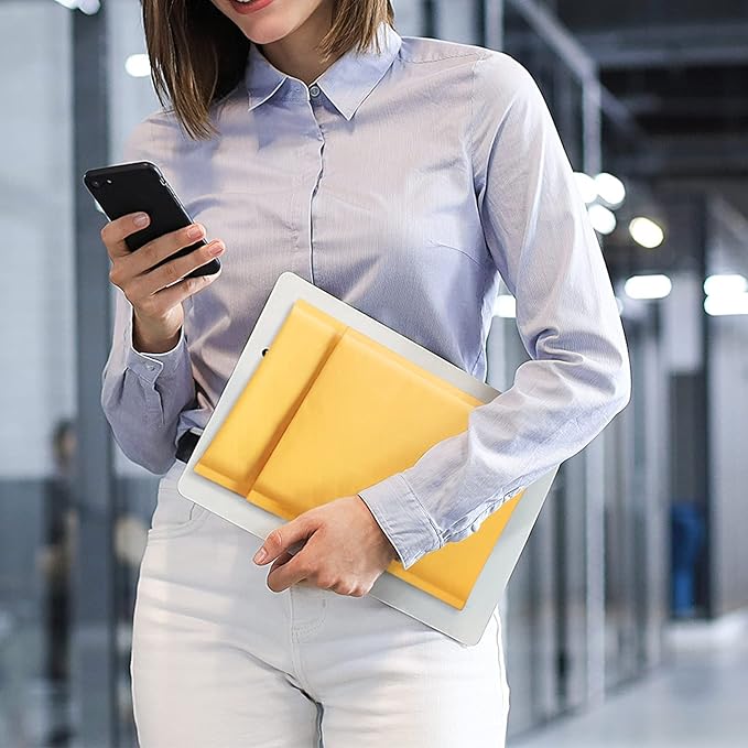 Fuxury Kraft Bubble Mailer 6x10 Inch 25 Pack,Strong Adhesion Padded Envelopes,Self Seal Bubble Envelopes, Waterproof Cushioned Padded Mailers Packaging for Small Business,Bulk #0 Mailers Yellow